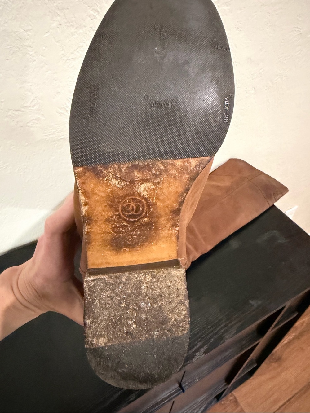 Chanel Brown Suede Leather Tall Riding Western Boot & Signature CC — Size 37 - Picture 8 of 8